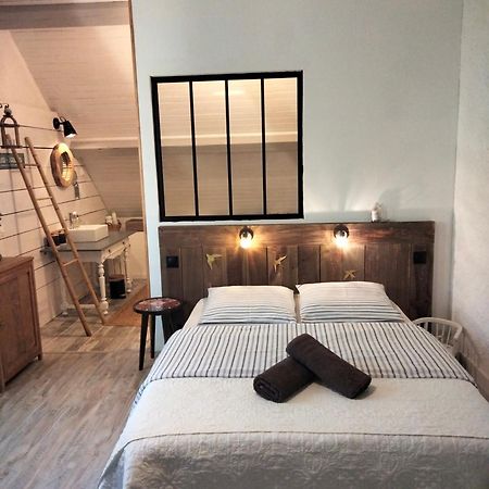 Chambre Telma 2 Pers Avec Piscine "Mon Lit Au Pre" Couples Ou Femmes Seulement Pontours 外观 照片